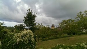 Stratocumulus fractus over Badefols-D'Ans chateaux