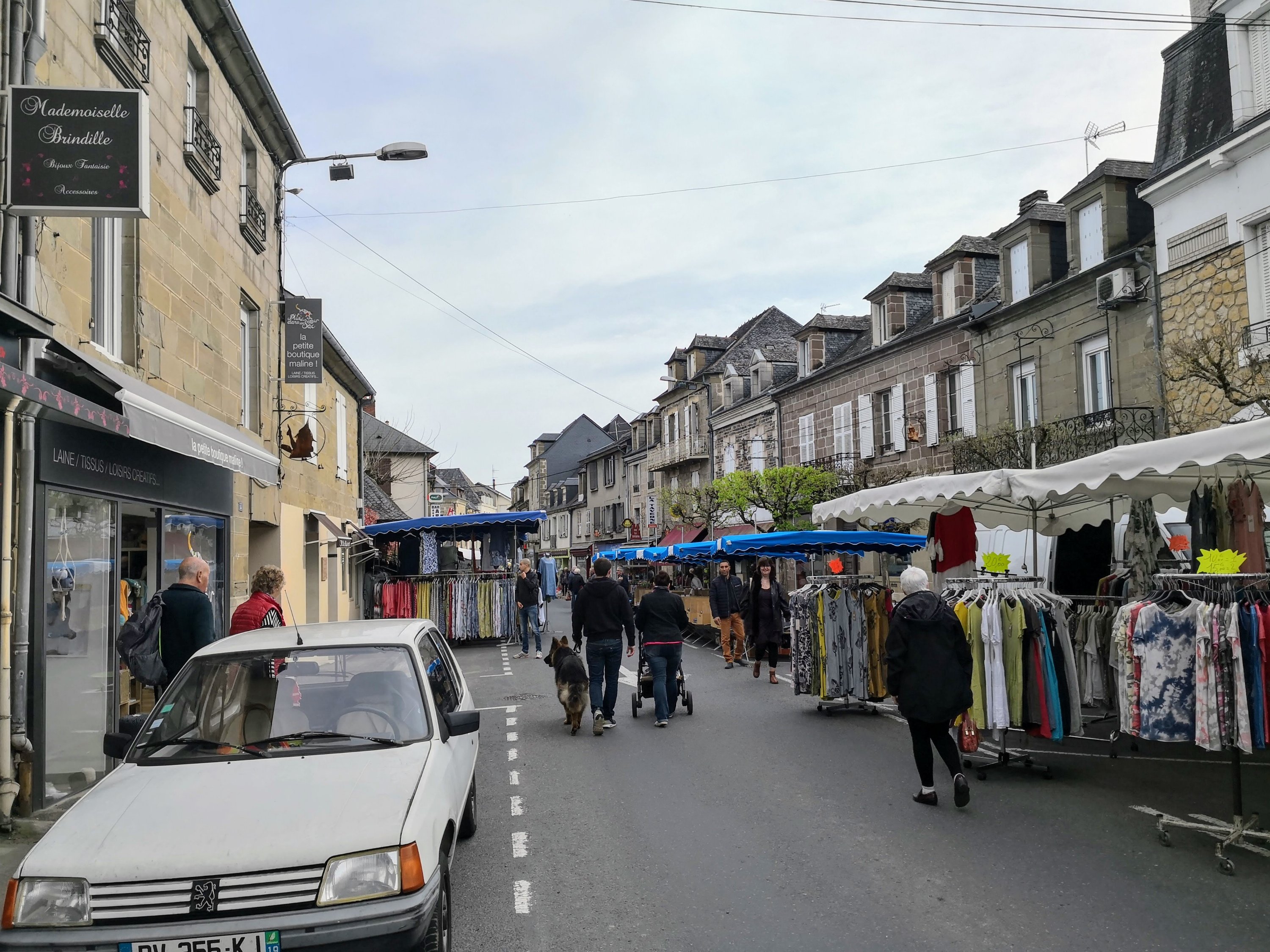 Objat market